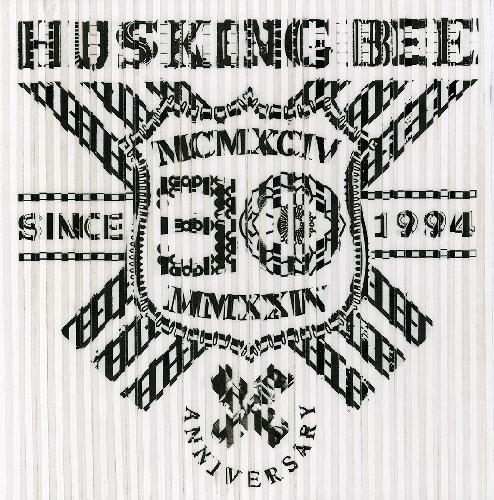 HUSKING BEE