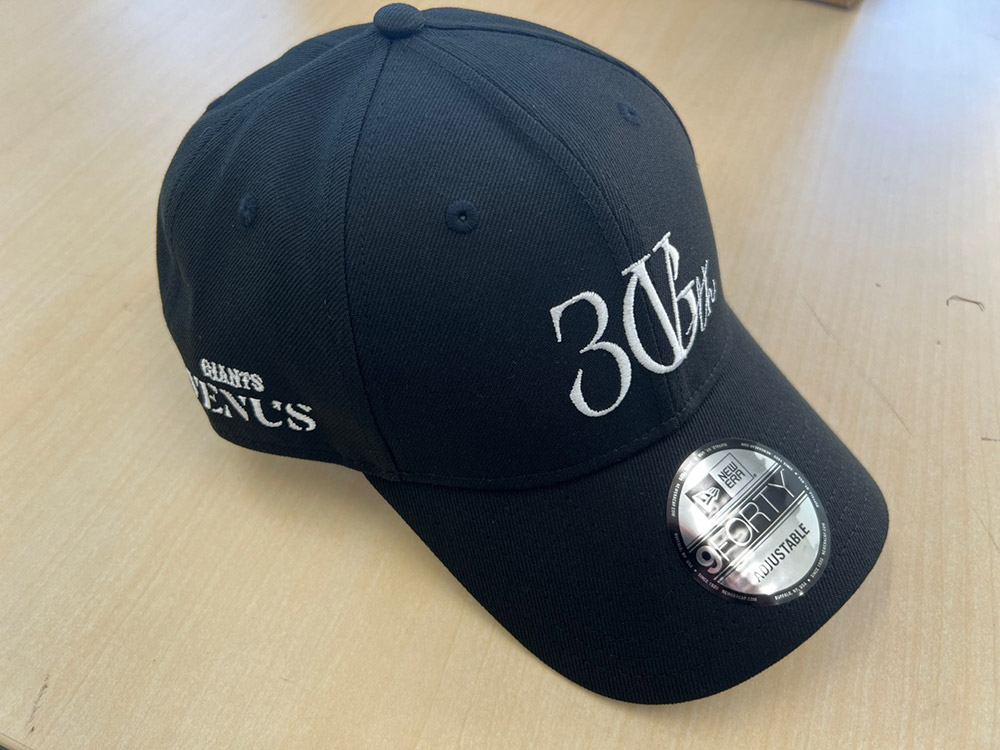 NEW ERA 30周年キャップ